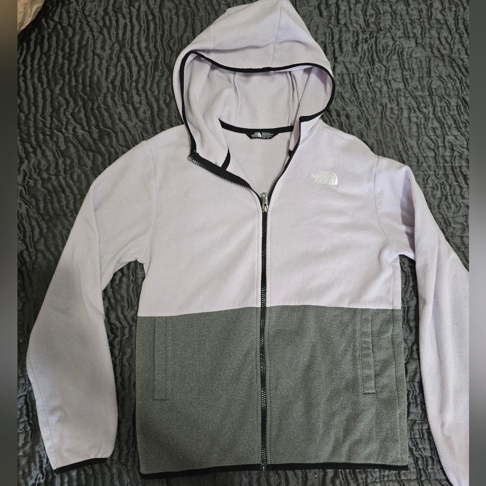 The North Face Lavender and Gray Fleece Lightweight Jacket XS